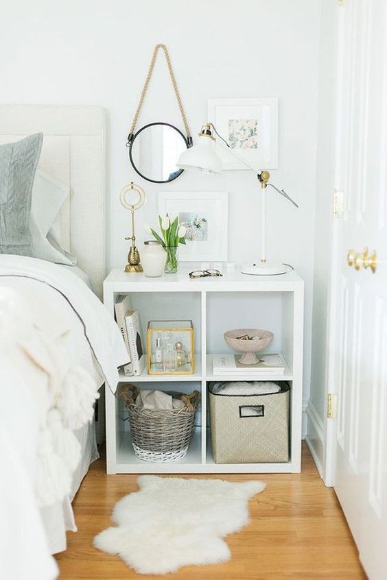 small bedroom organizing