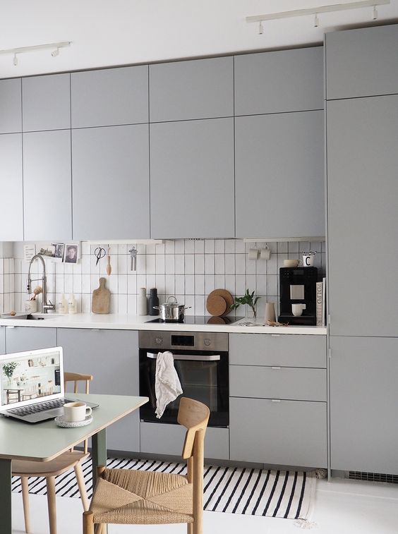 gray minimalist kitchen