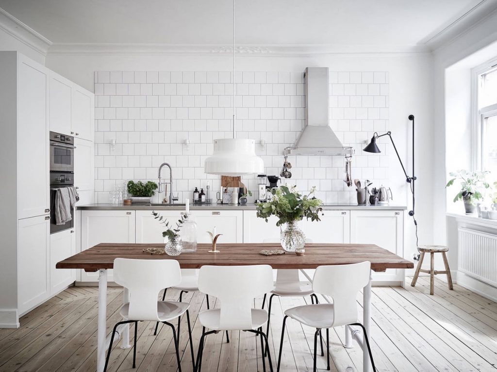 white scandinavian kitchen