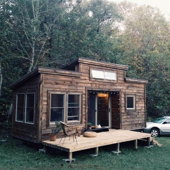 woodsy tiny house