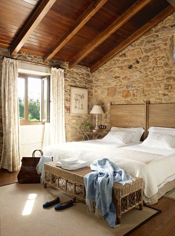 Italy Mediterranean Bedroom Style