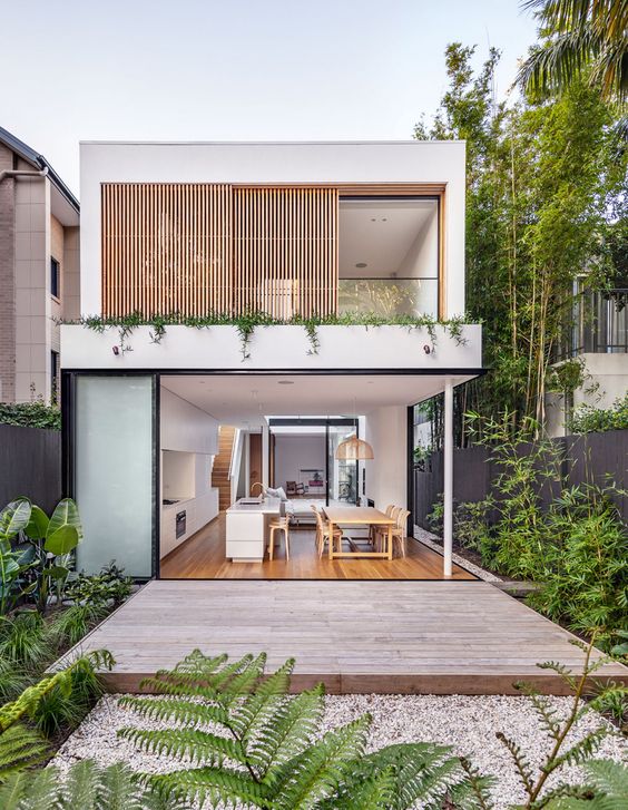minimalist glass house inspiration
