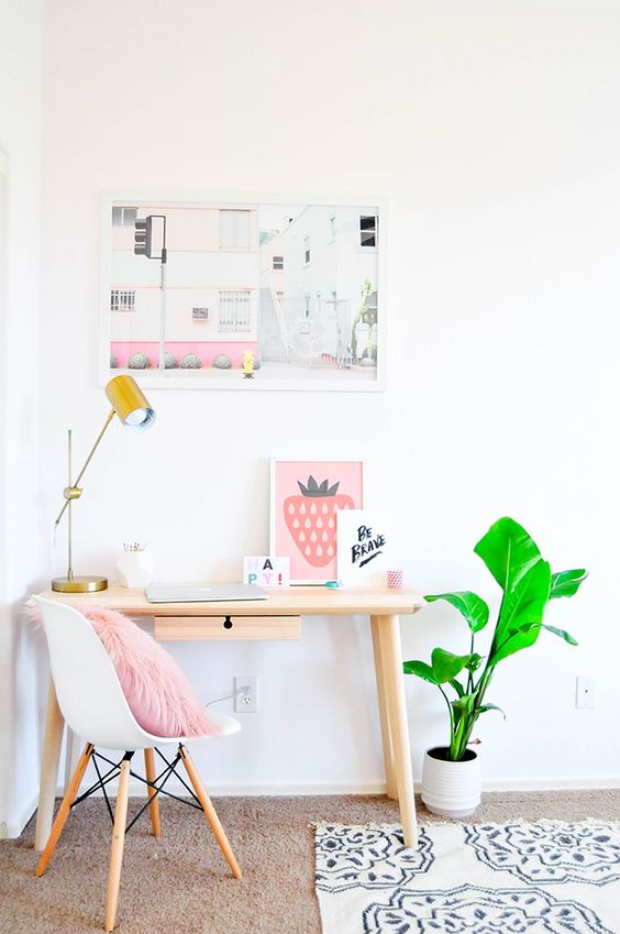 pink workspace