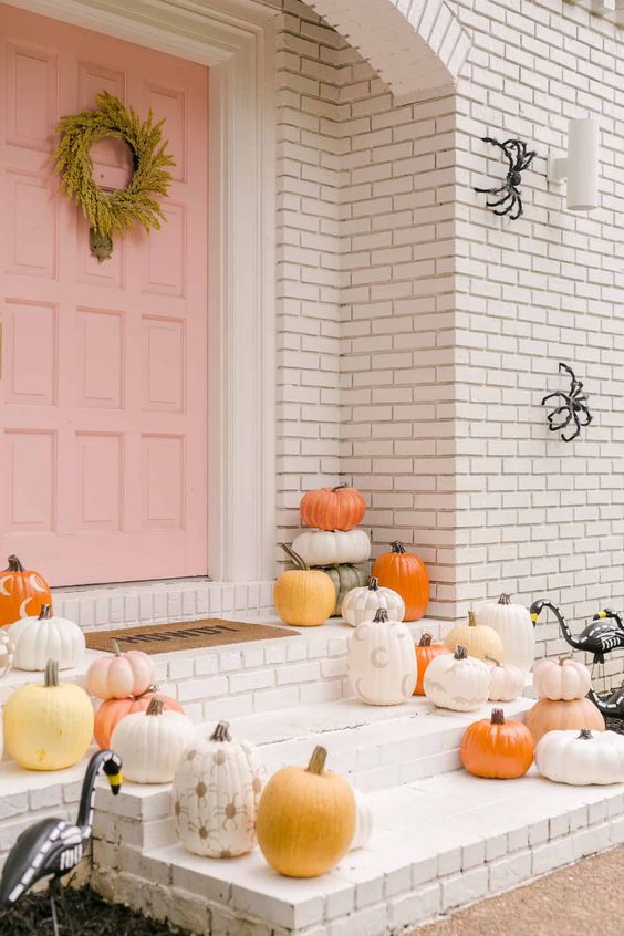 decorate home with pumpkins ideas
