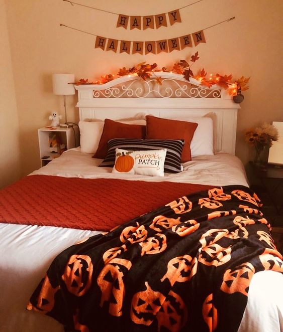 simple halloween bedroom decor ideas