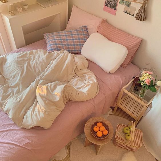 pretty pink bedding
