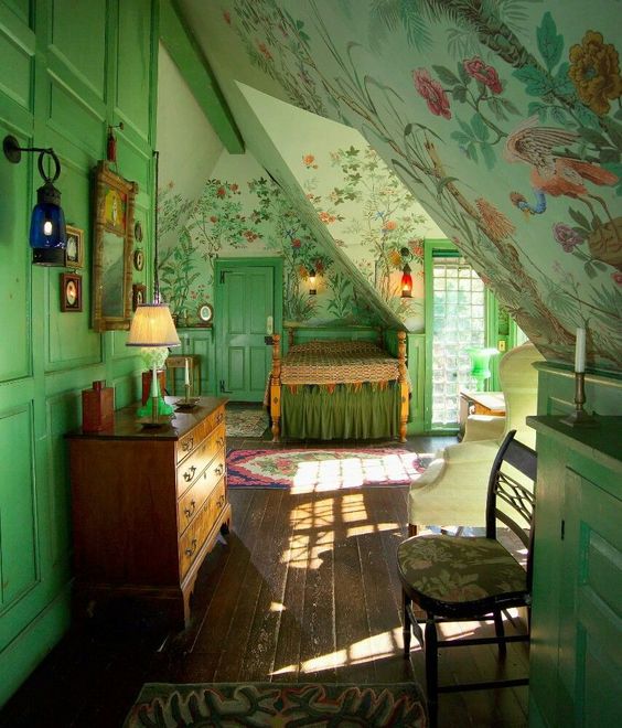 vintage attic design