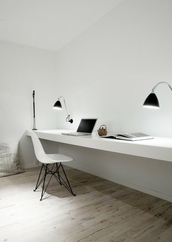 simple Black and White Workspace Ideas